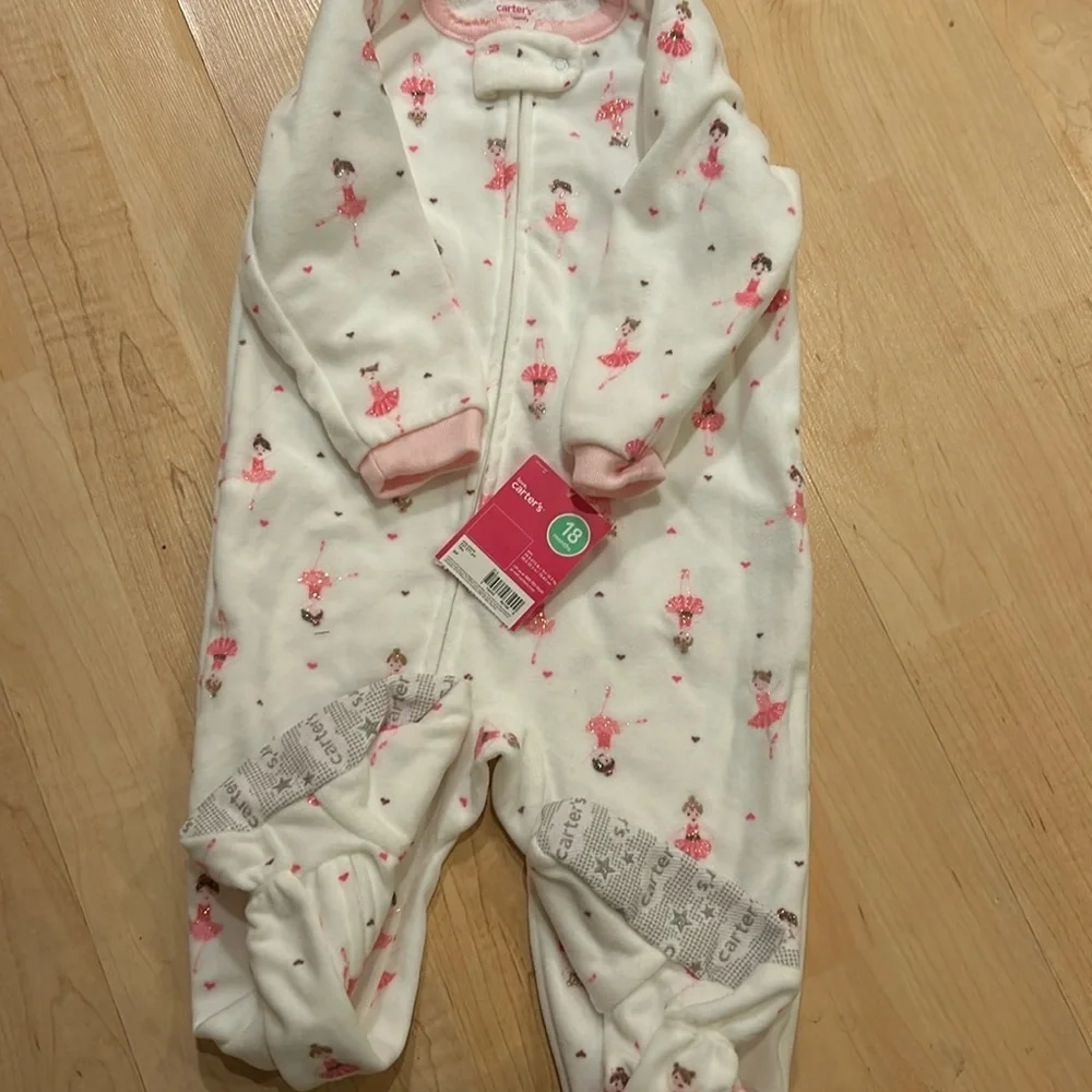 Carters onesie/2